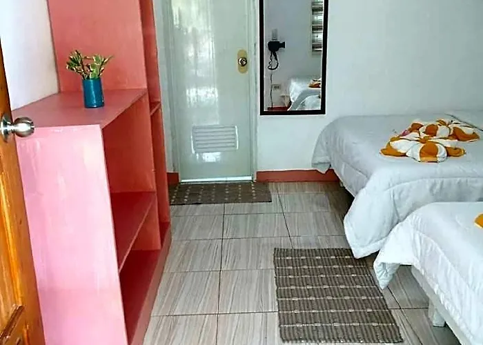Mabuhay Thresher Dive Hotel
